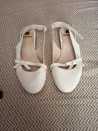 Zapatos Mayoral niña 35 blancos