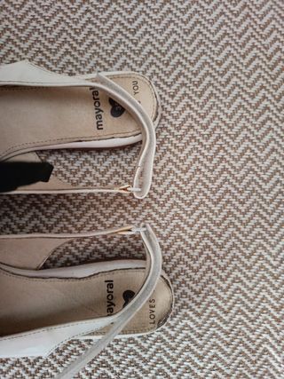 Zapatos Mayoral niña 35 blancos