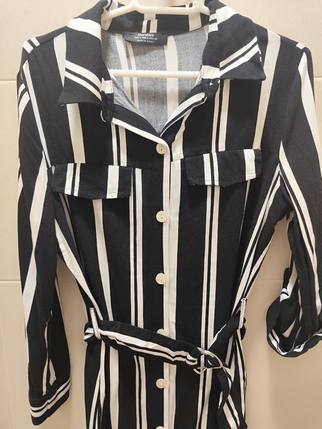 Vestido Bershka rayas blanco-negro