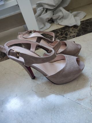Zapatos tacón beige fiesta