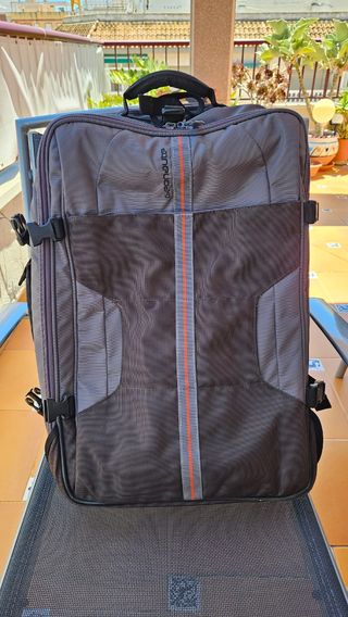 Mochila viaje ruedas y asas para llevar en espalda