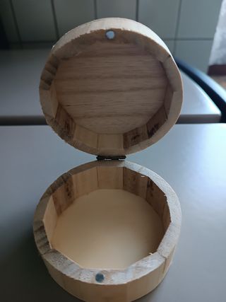 Scatolina tonda in legno
