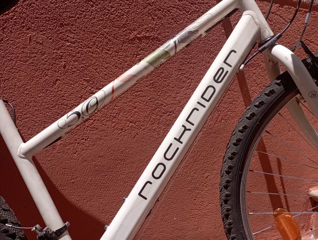 Bicicleta (Modelo 'Rockrider') de "b'Twin"