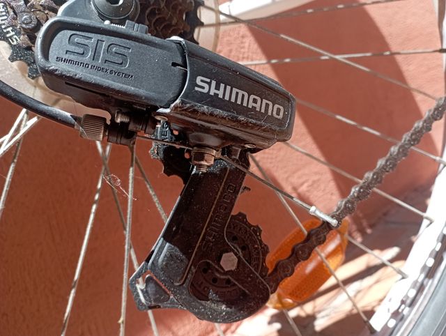 Bicicleta (Modelo 'Rockrider') de "b'Twin"