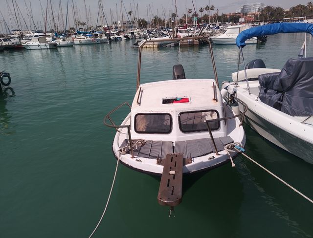 Barco Taylor 50 preparada para la pesca, ocasión