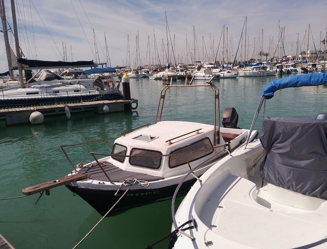 Barco Taylor 50 preparada para la pesca, ocasión