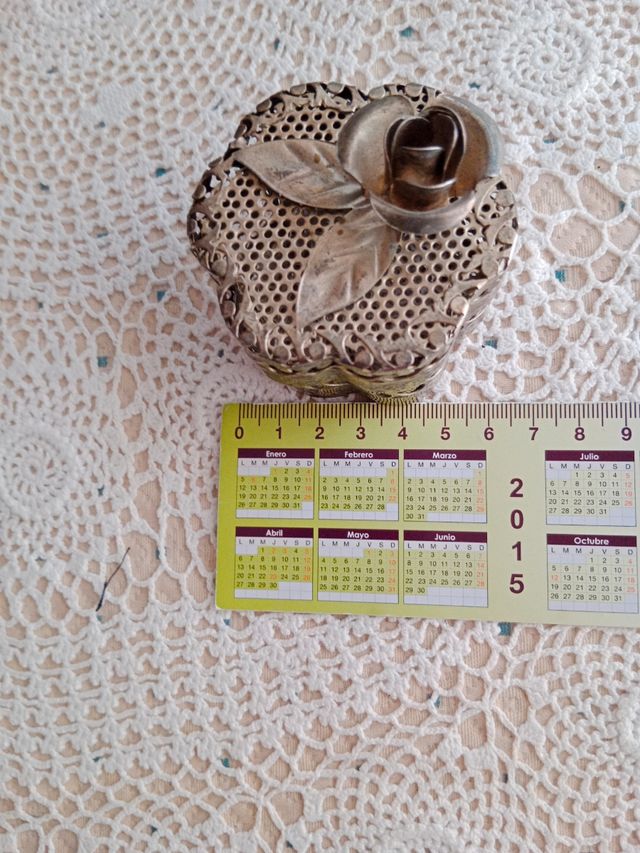 Portagioie vintage in metallo argentato.