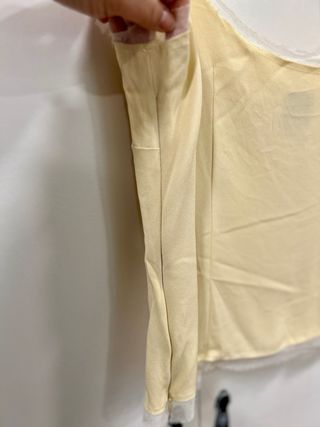 Top tirantes Moschino beige