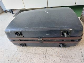Maleta Samsonite vintage negra y marrón