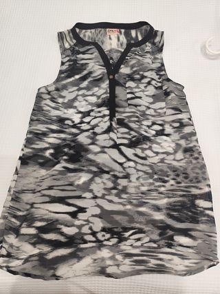 Blusa ONLY gris transparente