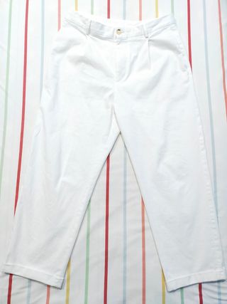 Pantalón chino Capri Zara 