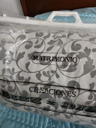 Edredon-cama matrimonio.El Corte Inglés.