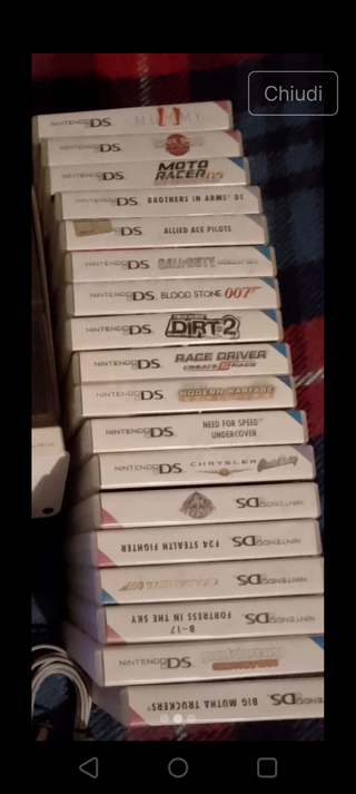 Nintendo DSI XL più giochi 