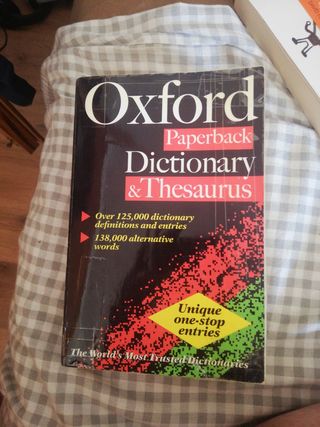 Oxford Paperback Dictionary & Thesaurus
