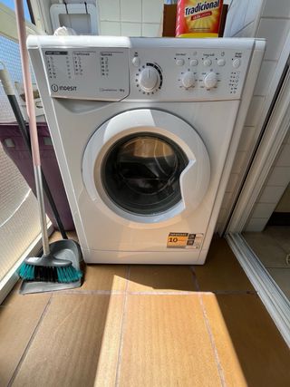 Lavadora Indesit InverterMotor 8kg