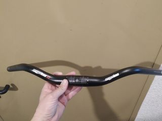 Manillar Ergotec trekking