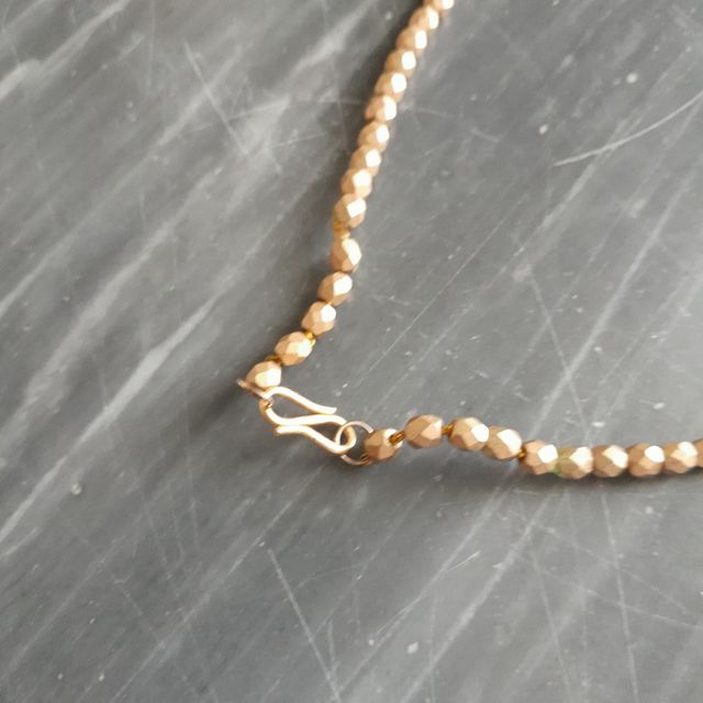 Collana in simil Corallo Rosso e Metallo Dorato