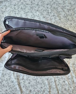 Funda portátil negra 