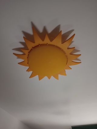 Lámpara Ikea techo sol infantil