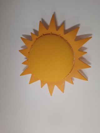 Lámpara Ikea techo sol infantil