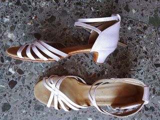 NEGOCIABLE Zapatos de baile nuevos rosa cómodos