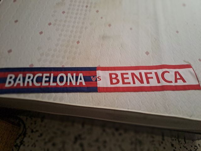 Bufanda Barça vs Benfica de lana