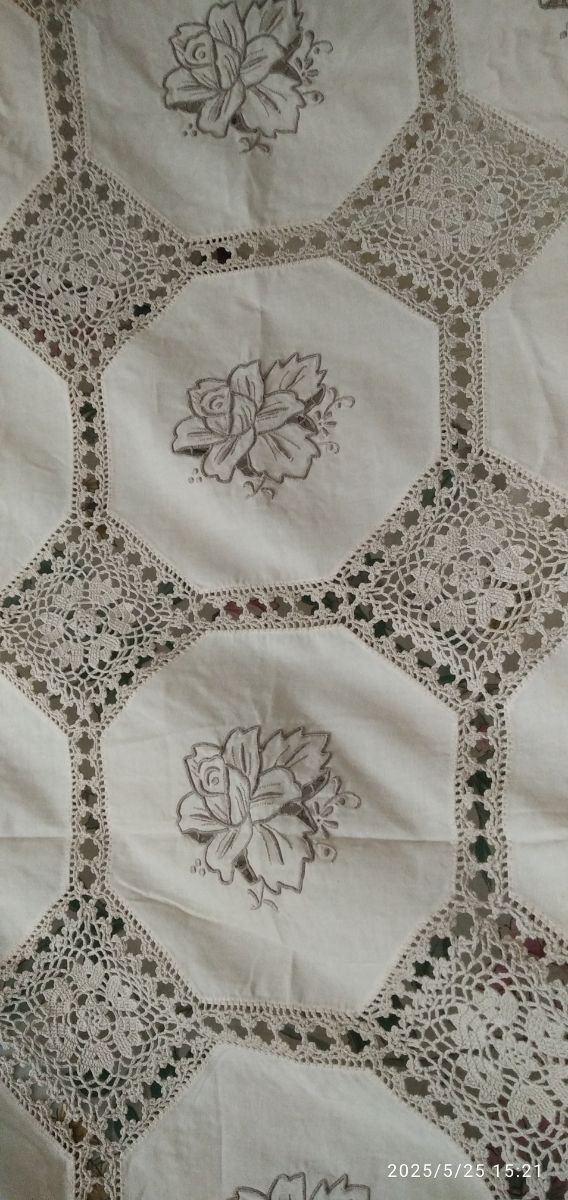 Toalha de mesa em algodão e fio - bege/e cinza