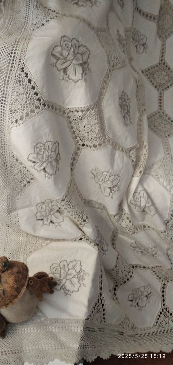 Toalha de mesa em algodão e fio - bege/e cinza