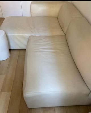 Divano in pelle bianco ghiaccio come nuovo
