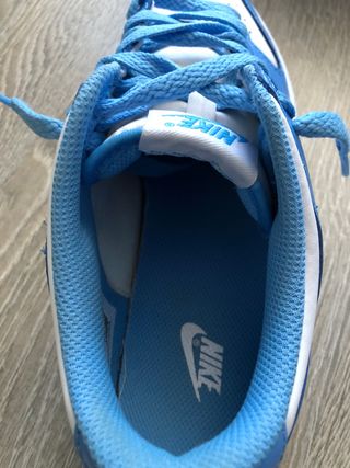 Nike Dunk Low UNC (University Blue)