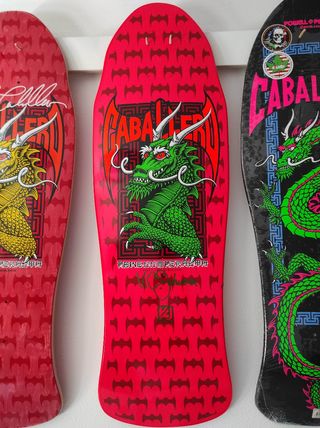Skate Powell Peralta caballero bats firmada VCJ