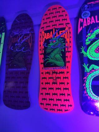 Skate Powell Peralta caballero bats firmada VCJ