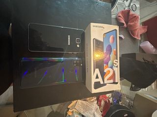 2 iPhone para reparar - Rose Gold & Silver