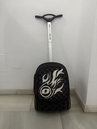 Mochila trolley negra con ruedas