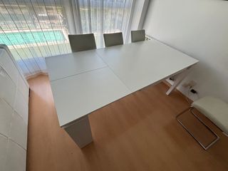 Mesa comedor extensible y 6 sillas