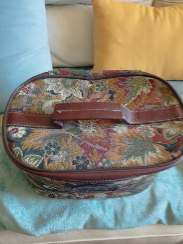 Maleta viaje vintage floral