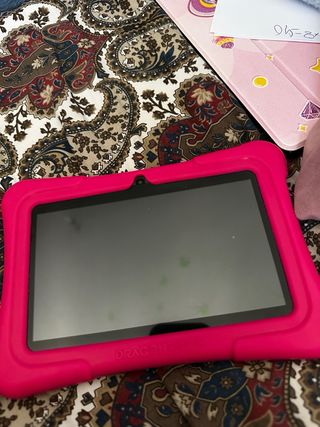 Tablet Dragon Touch rosa