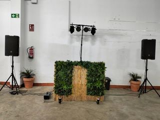 DJ, Sonido e Iluminación Desde