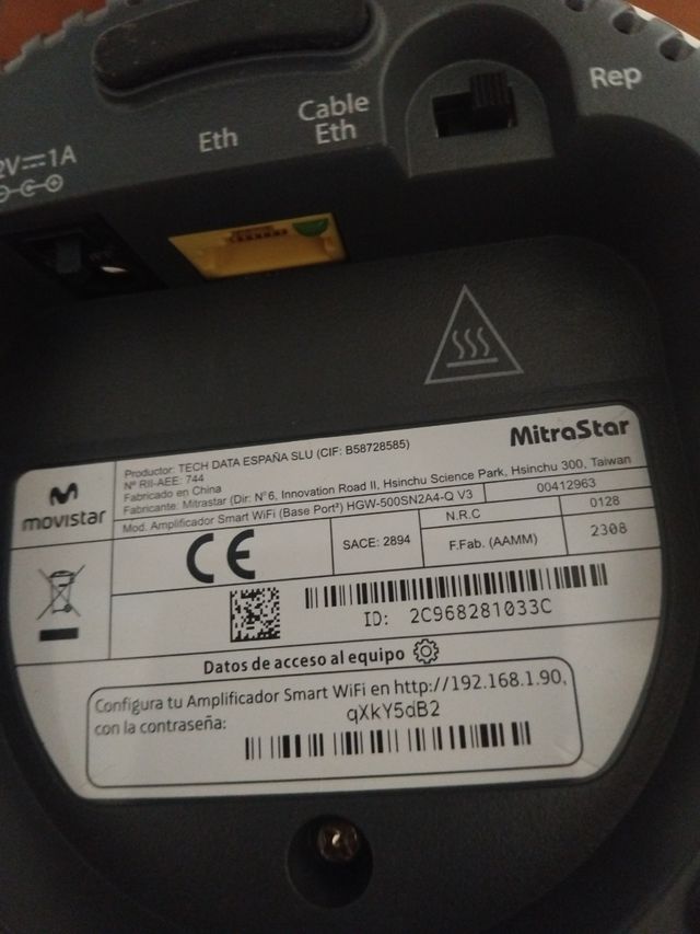 Descodificador Movistar + mando + repetidor