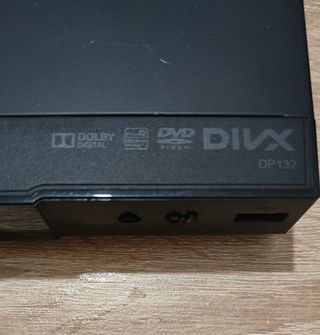 Reproductor DVD LG DP132