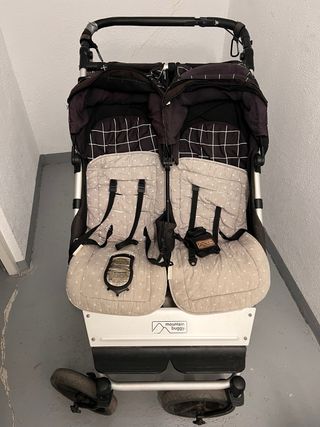 Mountain buggy - carro gemelar