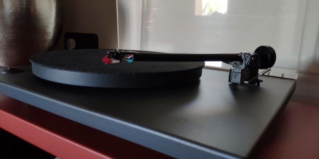 Giradiscos Goldring - Negro