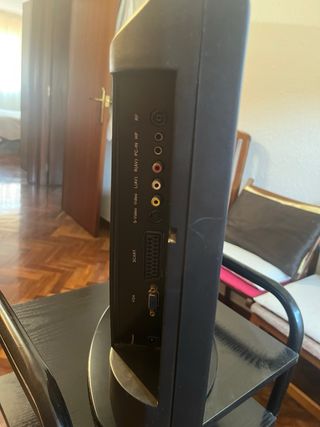 TV Sunstech 19" LCD DVBT
