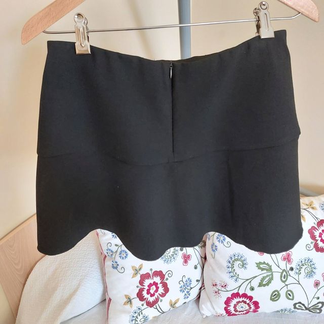 Minifalda negra Zara - Talla L
