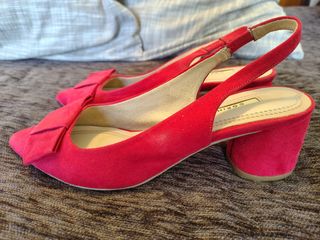 Zapato Corina rojo tacón ancho