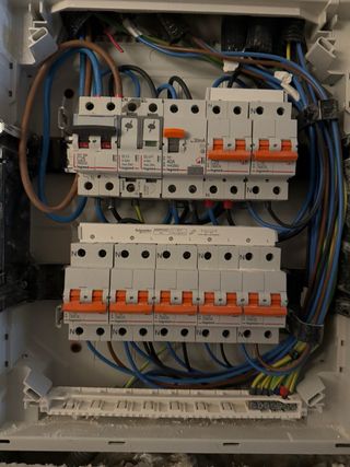 Electricista Urgencias 24h