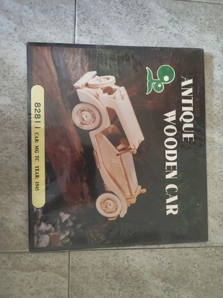 Coche Madera antiguo 1945 MG TC
