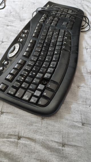 Teclado de oficina Microsoft Comfort Curve 2000