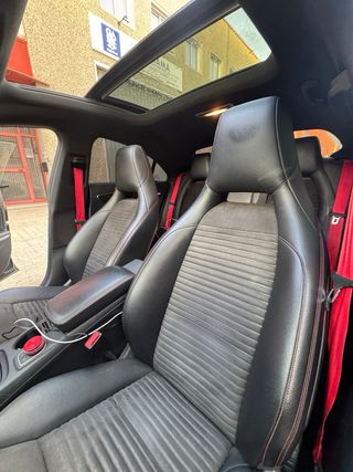 Mercedes-Benz Clase CLA 2015