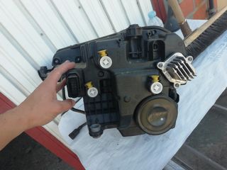 Faro LED Skoda Karoq derecho